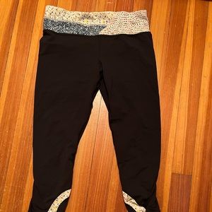 Lululemon 27” leggings.